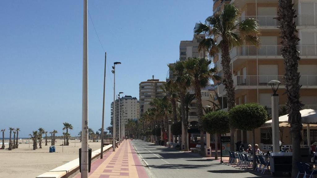 Apartamento Neptuno - Primera Linea De Playa Apartment El Campello Exterior photo